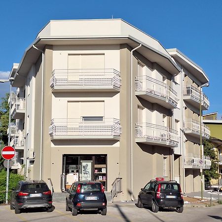 Casa Vacanza Mariateresa วาเลจโจ ซูล มินโช ภายนอก รูปภาพ
